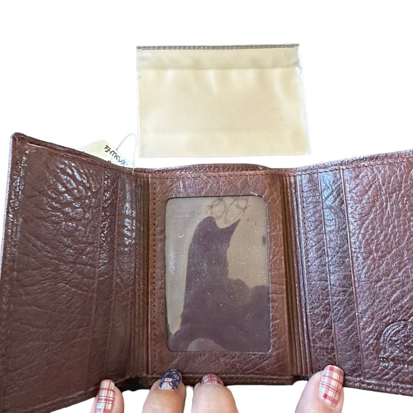 Dopp Trifold Wallet Brown Top Grade Cowhide - Picture 4 of 6